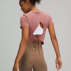 Lululemon Open Tie Back Short Sleeve, spiced chai, size 4